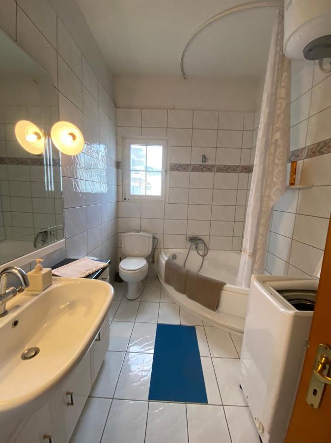 House By The Sea 2 Apartment Nea Iraklitsa Екстериор снимка