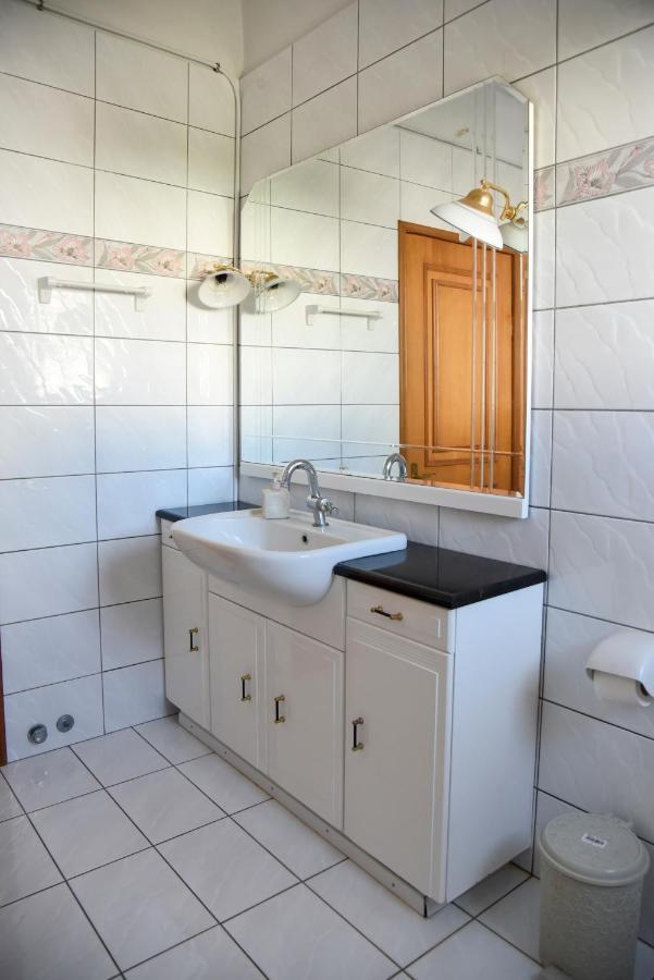 House By The Sea 2 Apartment Nea Iraklitsa Екстериор снимка